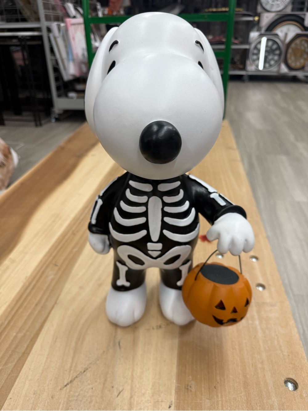 Halloween 17" Snoopy Skeleton Light Up Pumpkin Decor Statue
